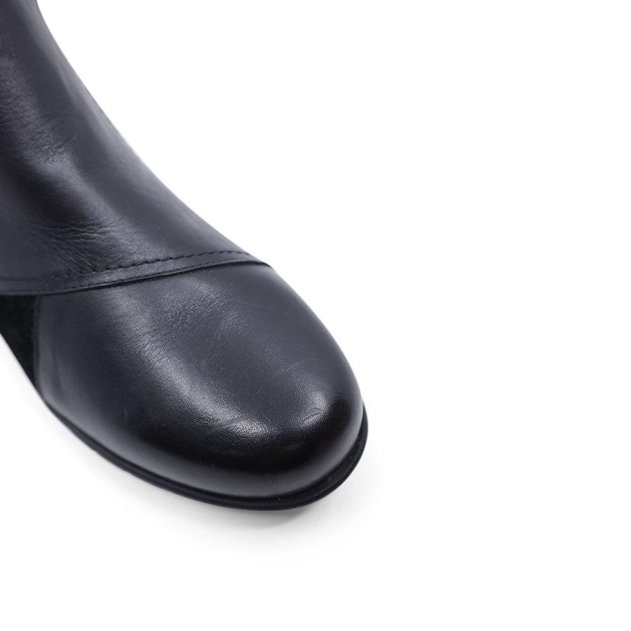 TESSELLI TRULY ANKLE BOOTS
