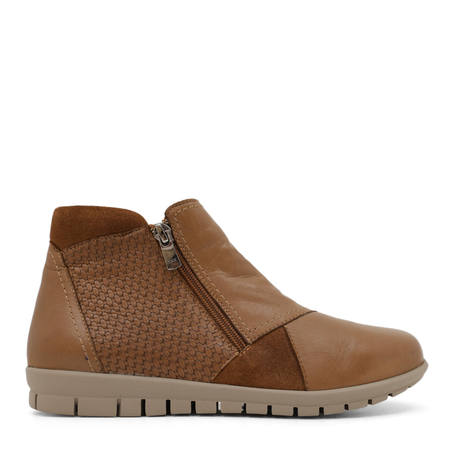 TESSELLI TRULY ANKLE BOOTS