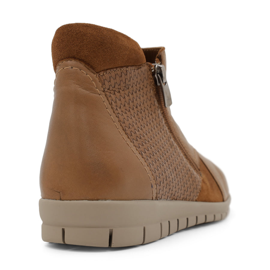 TESSELLI TRULY ANKLE BOOTS