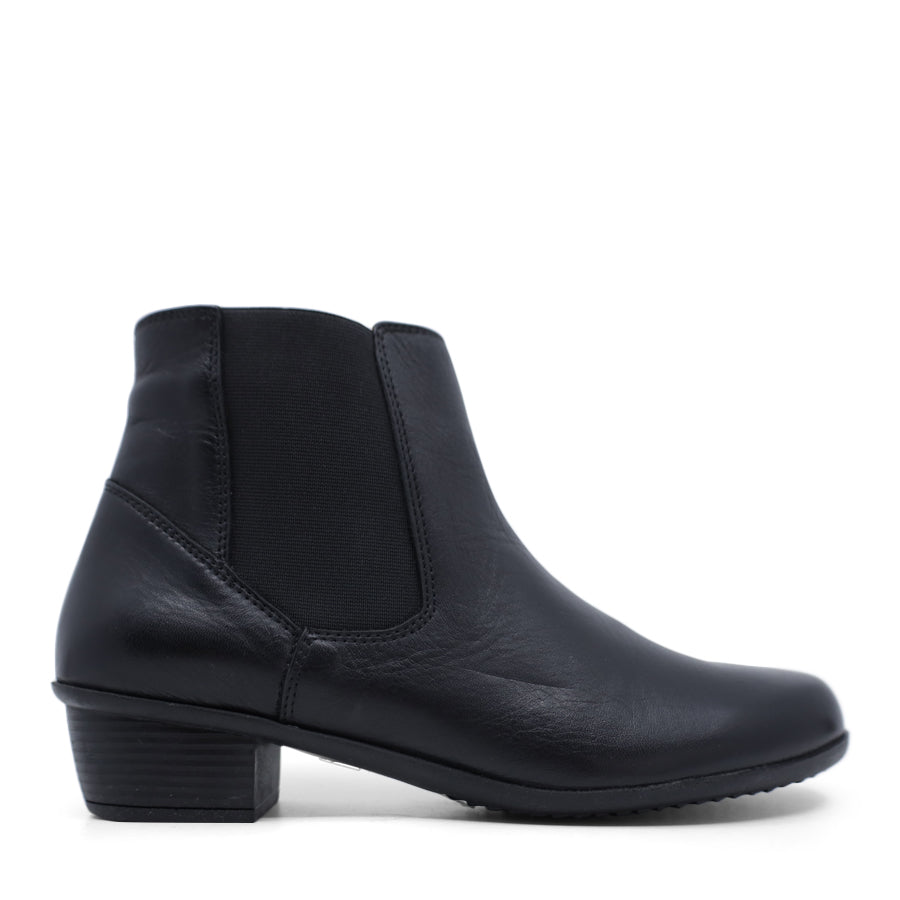 TESSELLI XD ALBA ANKLE BOOTS
