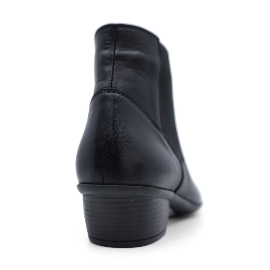 TESSELLI XD ALBA ANKLE BOOTS