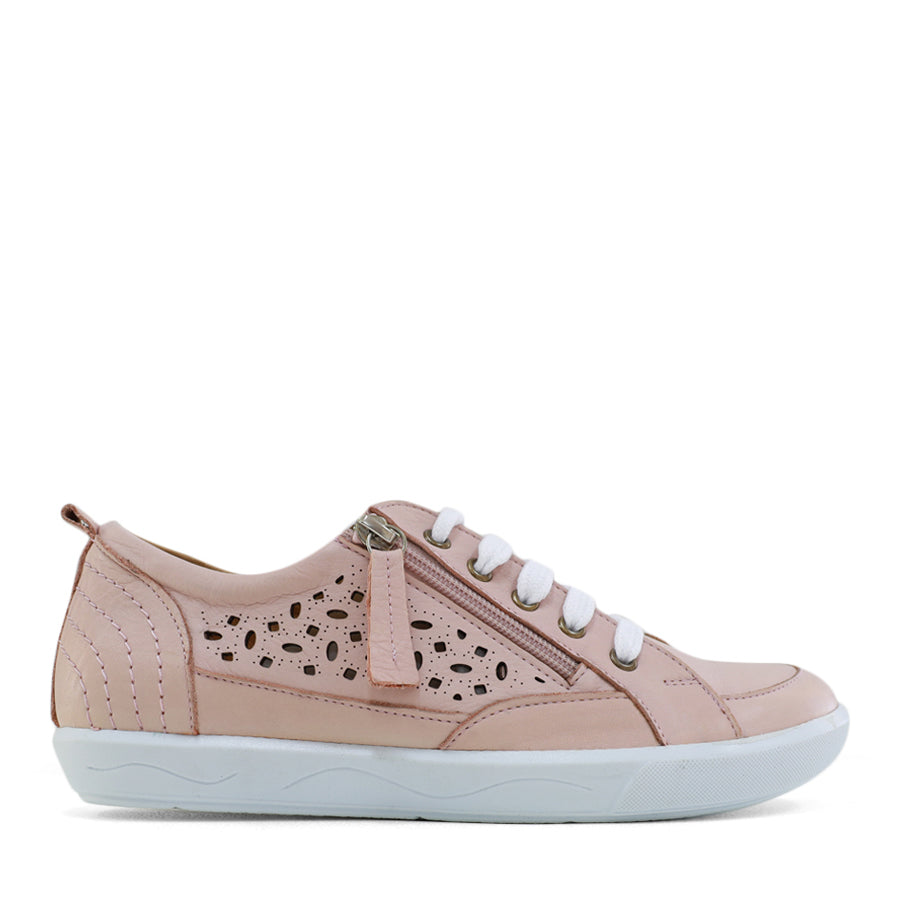 TESSELLI XD BELAIR CASUAL SHOE