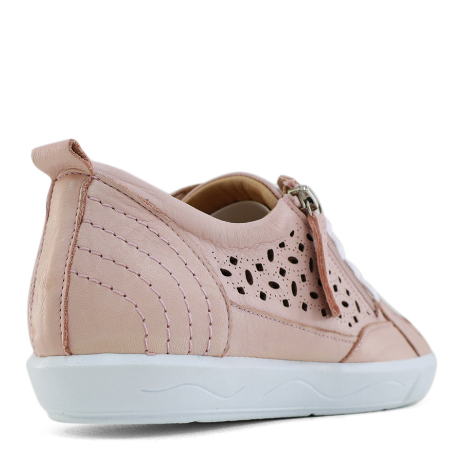 TESSELLI XD BELAIR CASUAL SHOE