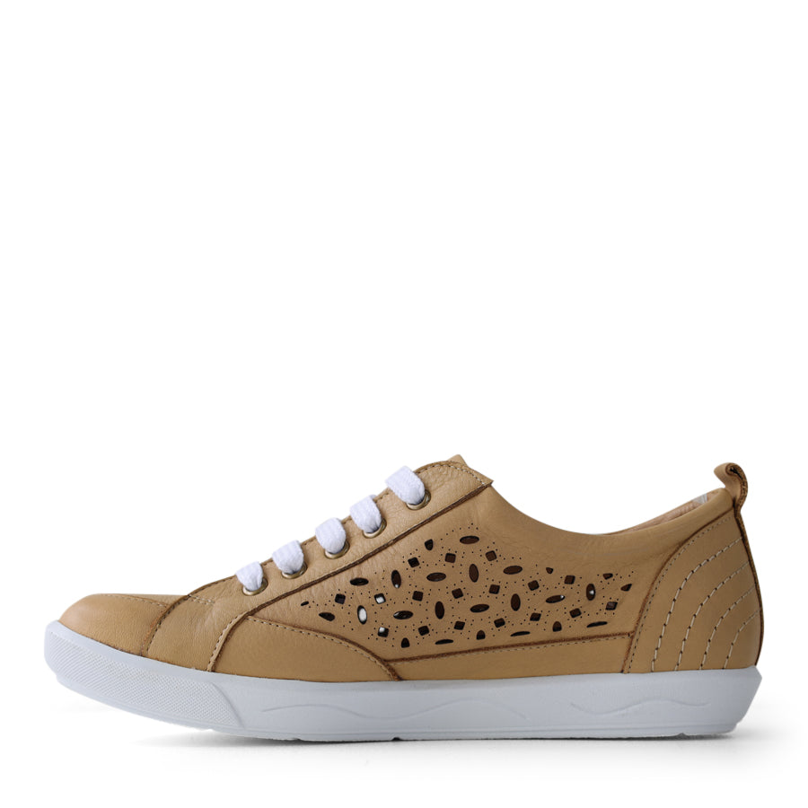 TESSELLI XD BELAIR CASUAL SHOE