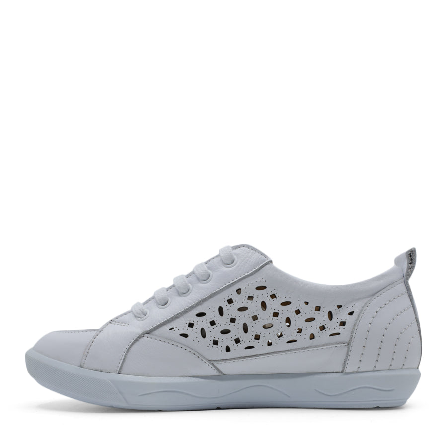 TESSELLI XD BELAIR CASUAL SHOE