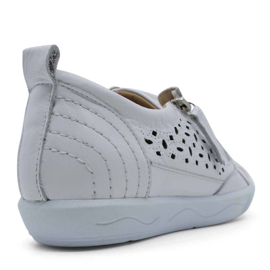 TESSELLI XD BELAIR CASUAL SHOE