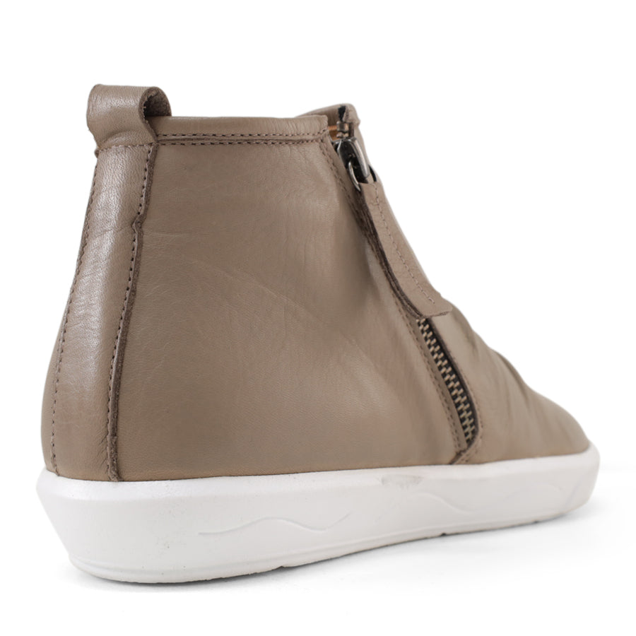 TESSELLI XD BETHANY ANKLE BOOTS