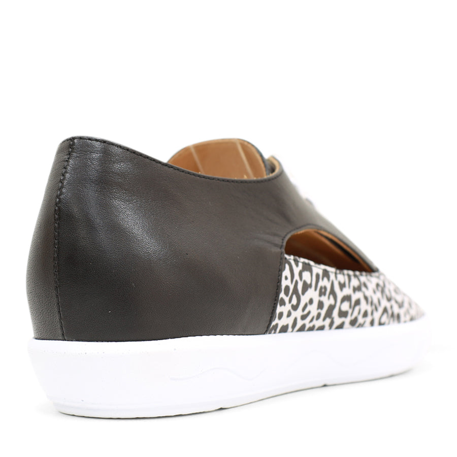 TESSELLI XD BINDI CASUAL SHOE