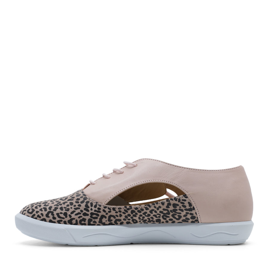 TESSELLI XD BINDI CASUAL SHOE