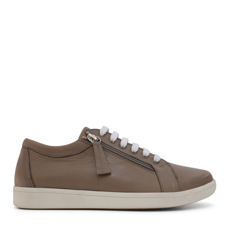 TESSELLI XD HAMI CASUAL SHOE