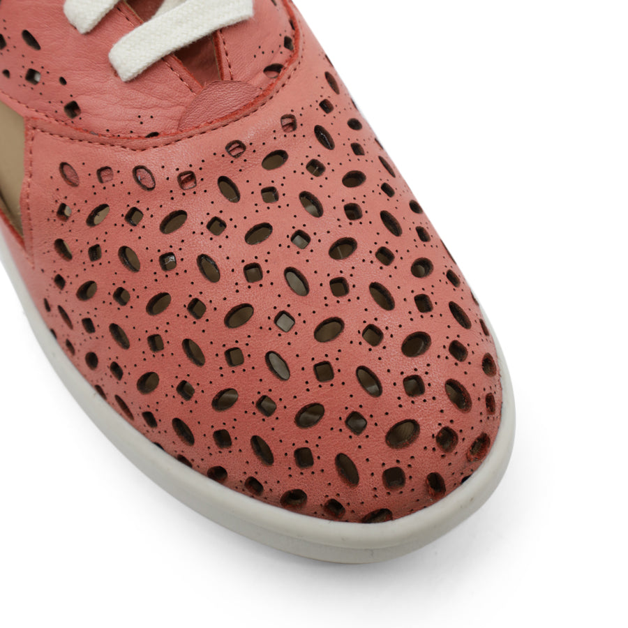 TESSELLI XD HENRIETTA CASUAL SHOE