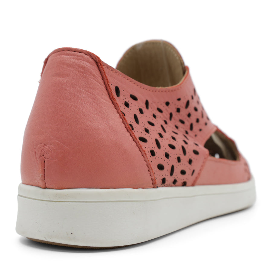 TESSELLI XD HENRIETTA CASUAL SHOE