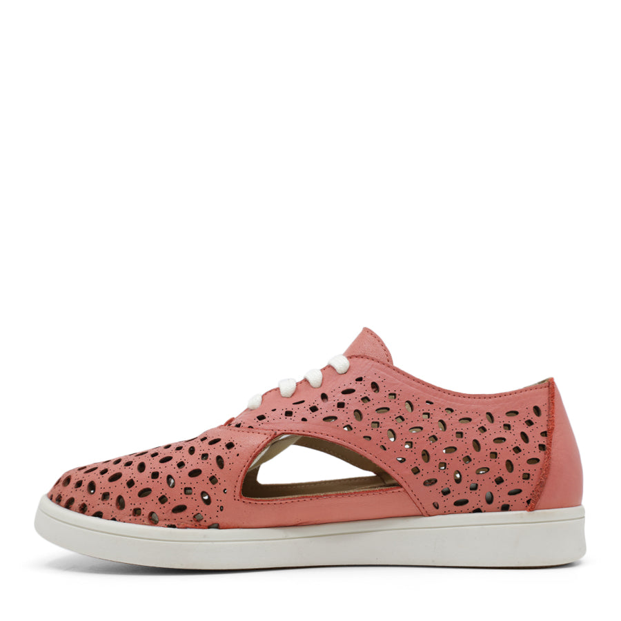 TESSELLI XD HENRIETTA CASUAL SHOE