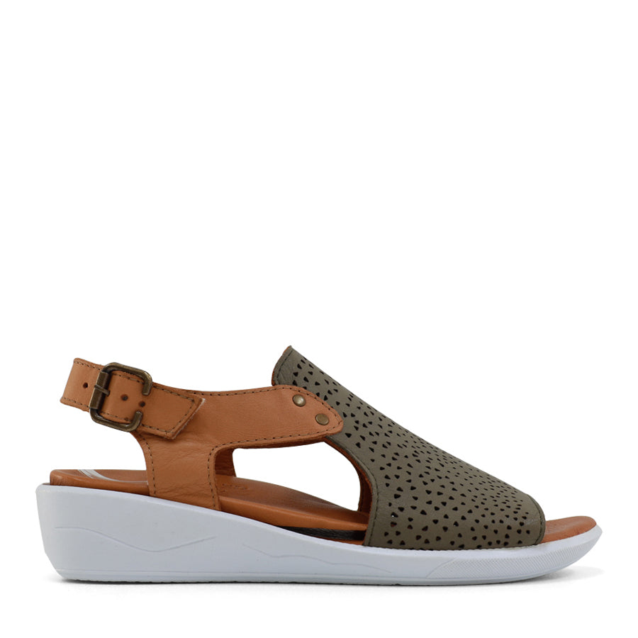 TESSELLI XD TAJ FLAT SANDALS