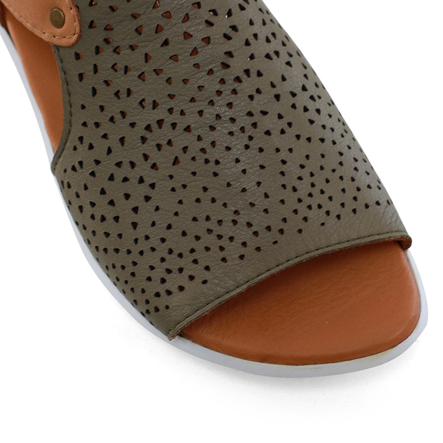 TESSELLI XD TAJ FLAT SANDALS