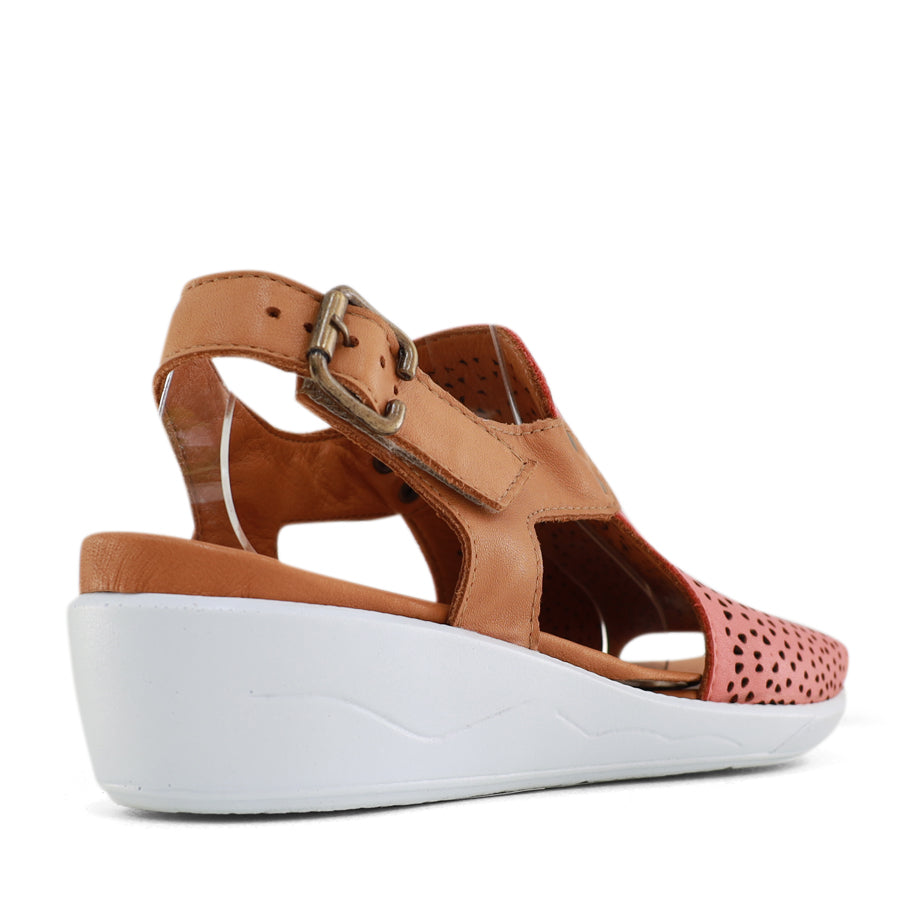 TESSELLI XD TAJ FLAT SANDALS