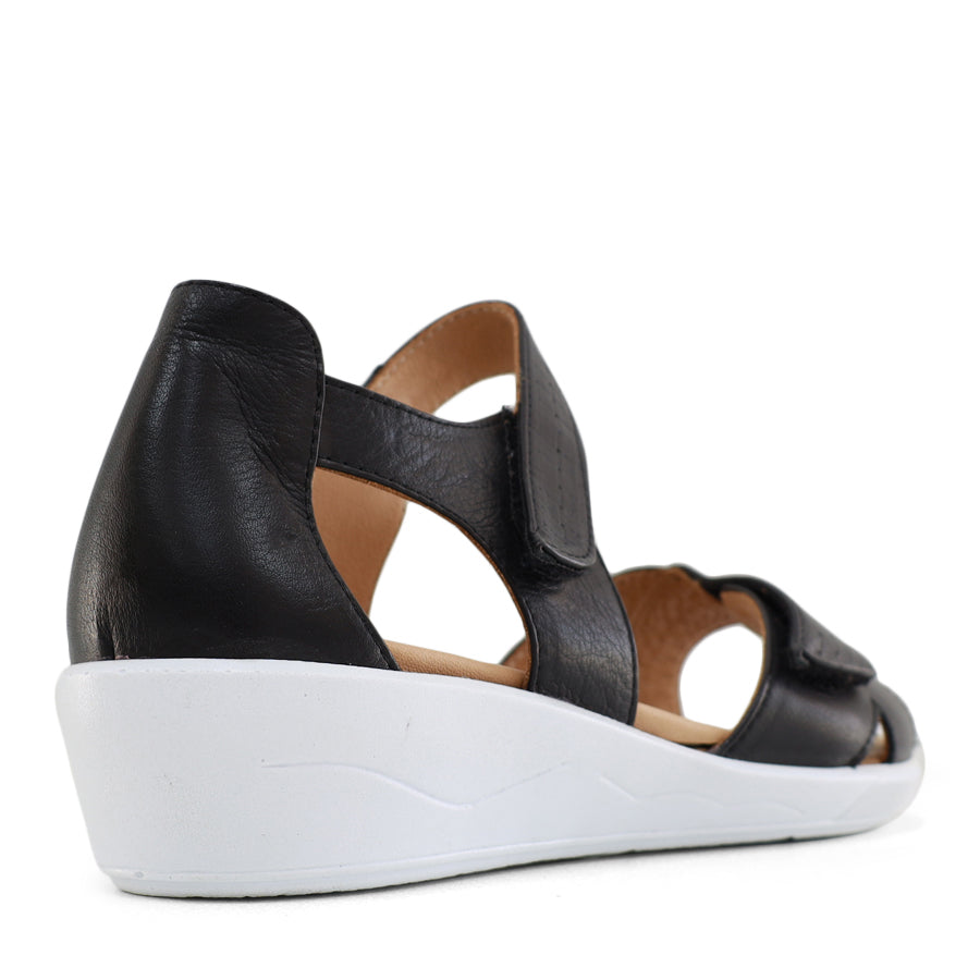 TESSELLI XD TUESDAY FLAT SANDALS
