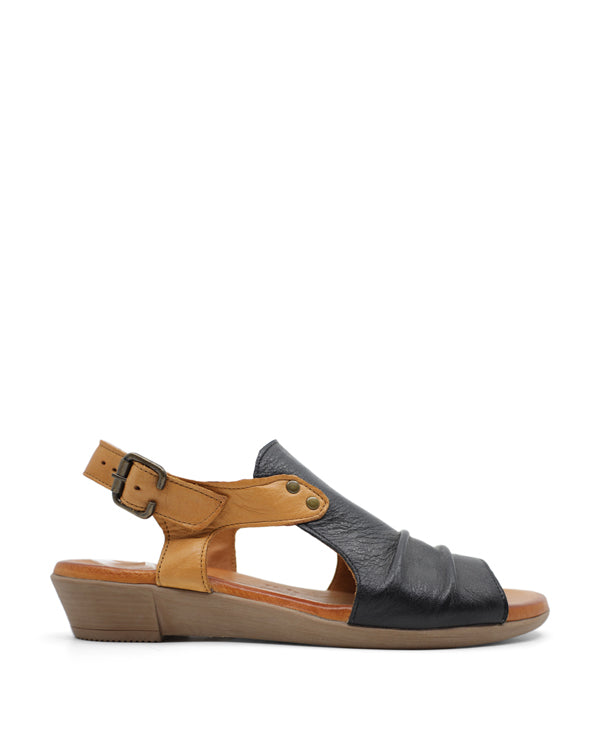 BUENO ALIAH FLAT SANDALS