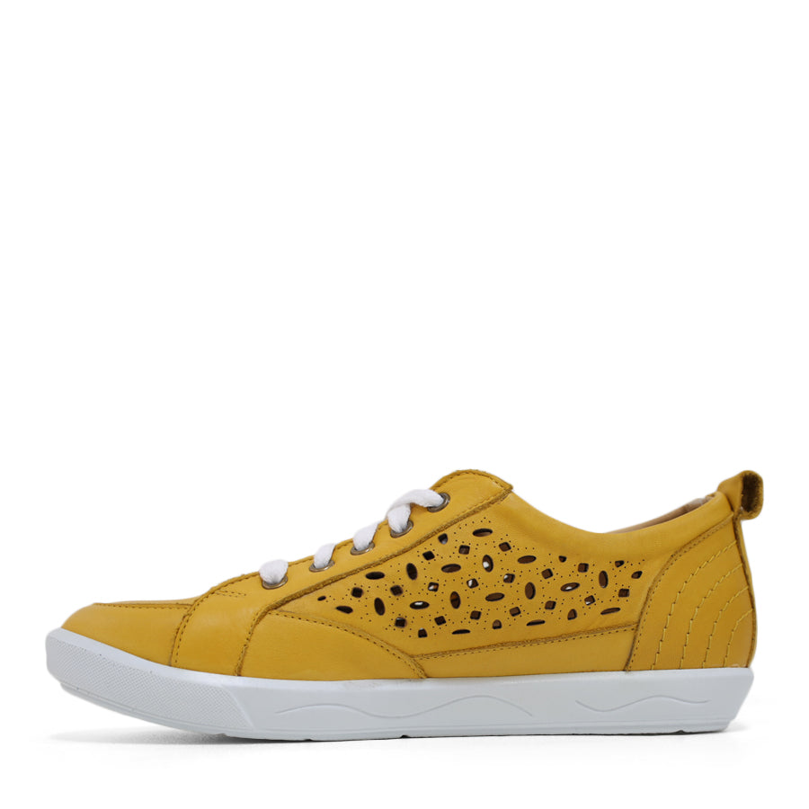TESSELLI XD BELAIR CASUAL SHOE