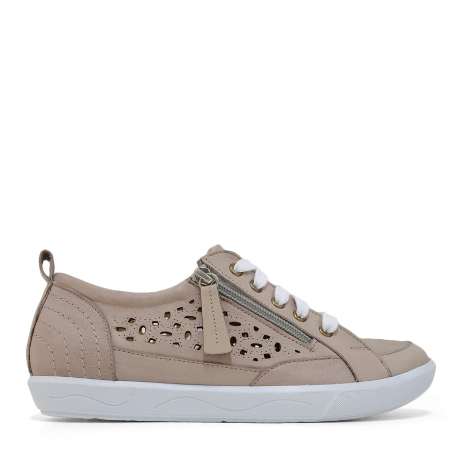 TESSELLI XD BELAIR CASUAL SHOE