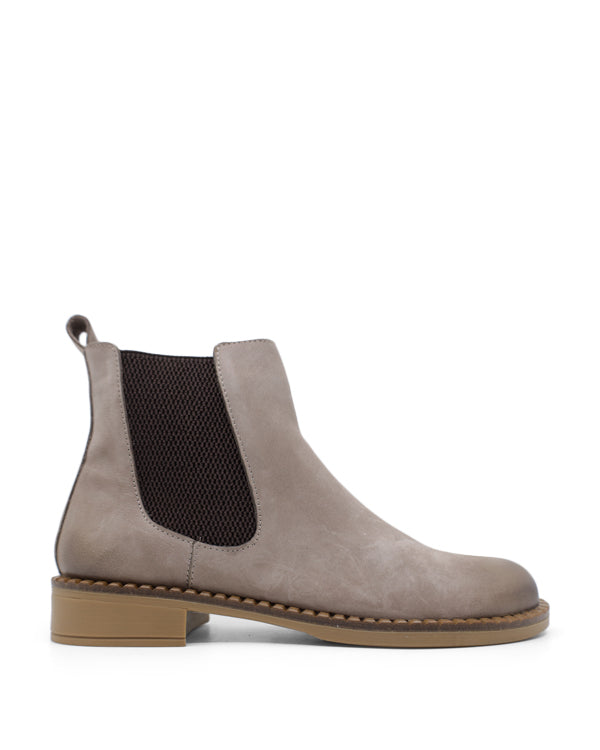 BUENO PATCH ANKLE BOOTS