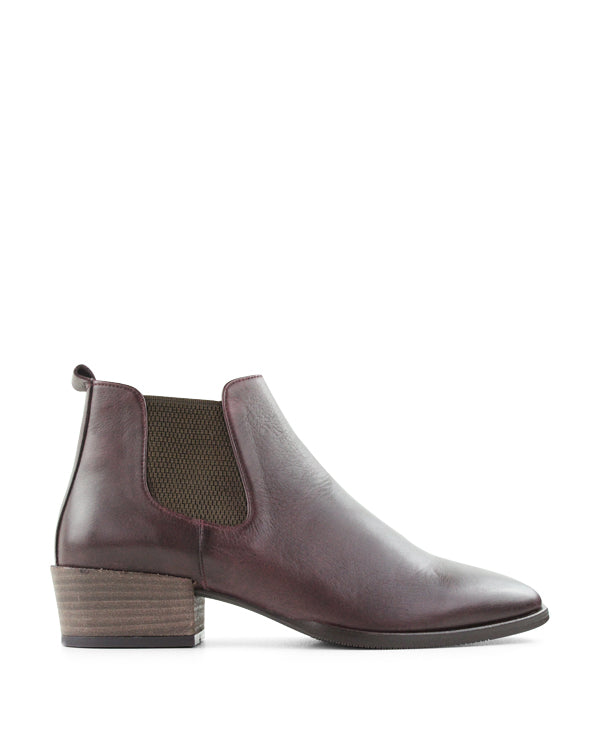BUENO NESS ANKLE BOOTS