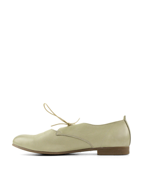 BUENO AIRLEE FLAT SHOES