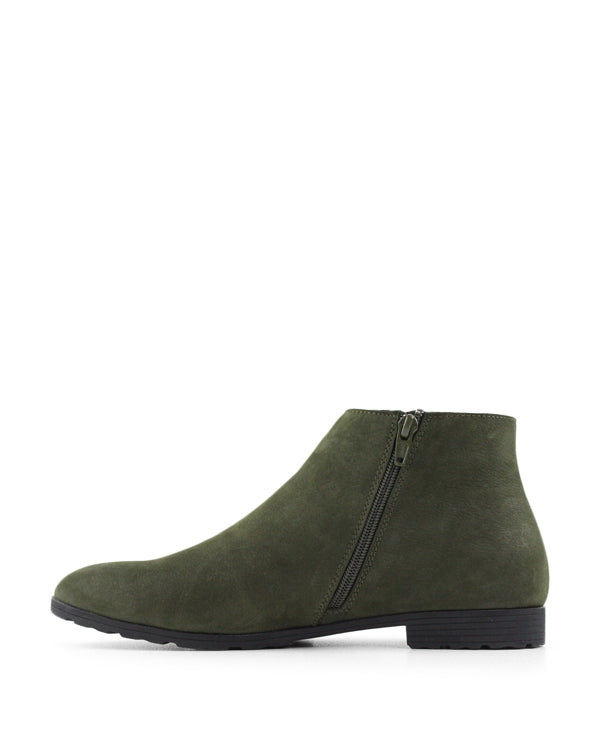 BUENO OWEN ANKLE BOOTS